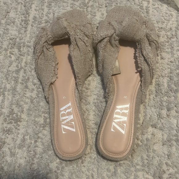 Zara Shoes - ZARA LINEN FLAT SANDALS